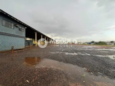 Galpão/Depósito/Armazém para alugar, 1631m² no Distrito Industrial, Uberlândia