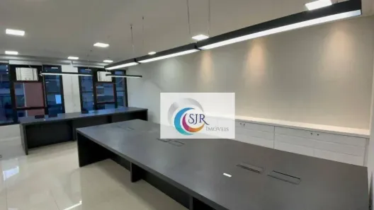 Sala Comercial para alugar, 150m² no Vila Olímpia, São Paulo