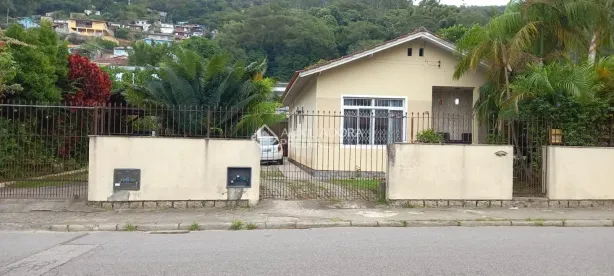 Casa com 5 Quartos à venda, 140m² no Saco dos Limões, Florianópolis