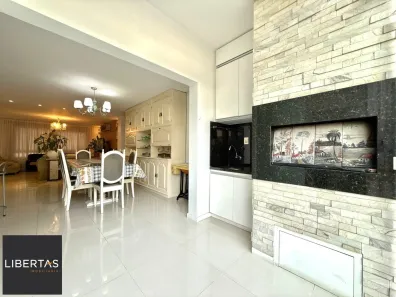 Casa com 3 Quartos à venda, 246m² no Vila Ipiranga, Porto Alegre