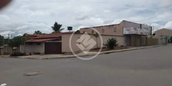 Galpão/Depósito/Armazém à venda, 350m² no Jardim Itaipu, Goiânia