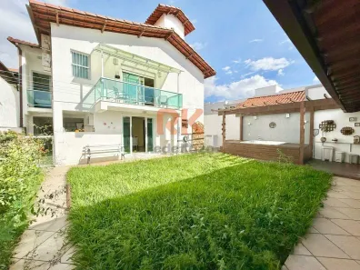 Casa com 3 Quartos à venda, 257m² no Planalto, Belo Horizonte