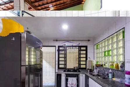 Casa com 5 Quartos à venda, 200m² no Vila Yolanda, Osasco