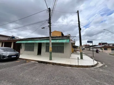 Sobrado com 3 Quartos à venda, 400m² no Castanheira, Belém