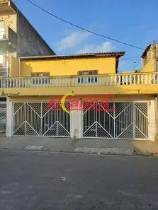 Casa com 4 Quartos à venda, 250m² no Vila Carmela II, Guarulhos