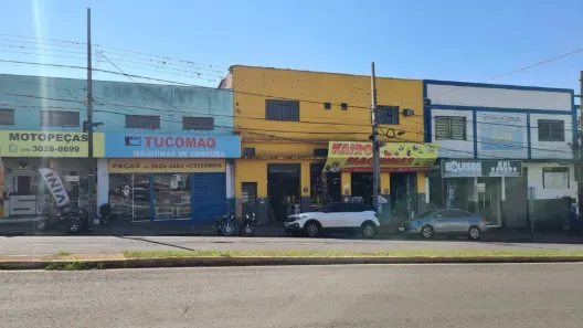 Ponto Comercial com 6 Quartos à venda, 257m² no Zona 05, Maringá
