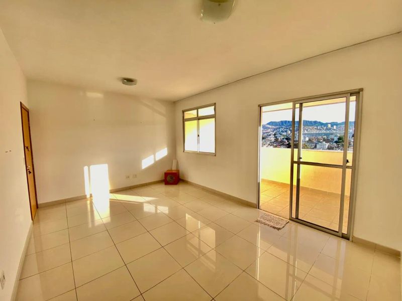 Apartamento com 4 quartos — Sagrada Família, Belo Horizonte