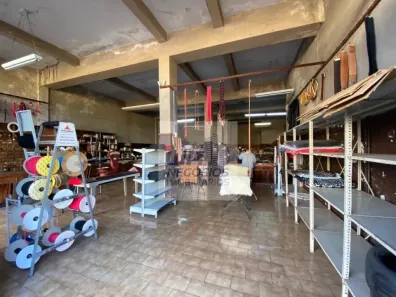 Imóvel Comercial com 1 Quarto à venda, 471m² no Jardim Londrilar, Londrina