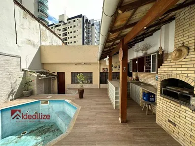 Casa com 6 Quartos à venda, 280m² no Centro, Guarapari