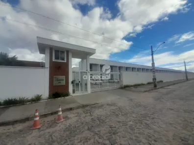 Casa de Condomínio com 3 Quartos para alugar, 53m² no Prefeito José Walter, Fortaleza
