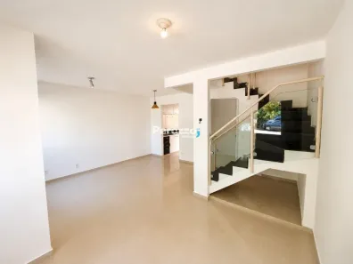 Casa de Condomínio com 3 Quartos para alugar, 68m² no Jardins Mangueiral, Brasília