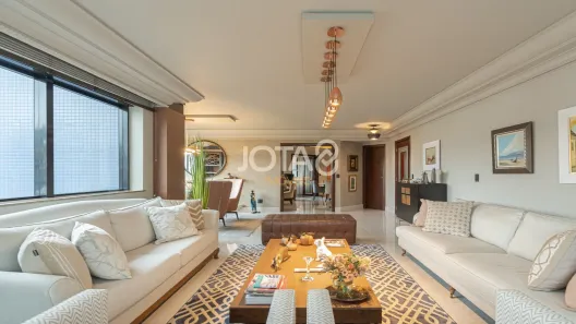 Apartamento com 4 Quartos à venda, 248m² no Centro, Curitiba