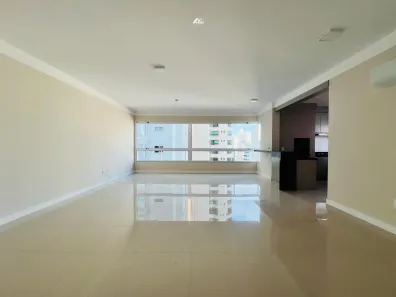Apartamento com 2 Quartos à venda, 134m² no Centro, Balneário Camboriú