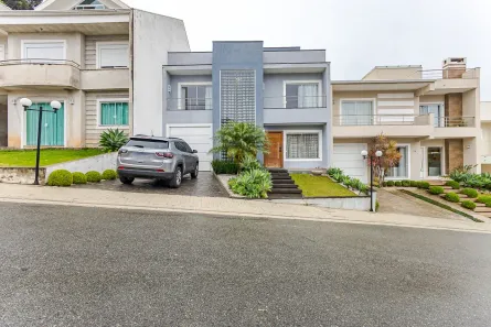 Casa de Condomínio com 4 Quartos à venda, 270m² no Santa Cândida, Curitiba