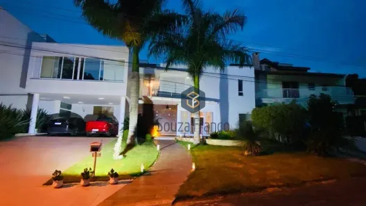 Casa de Condomínio com 3 Quartos à venda, 580m² no Parque Residencial Itapeti, Mogi das Cruzes
