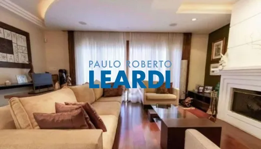 Casa com 3 Quartos à venda, 385m² no Campo Belo, São Paulo