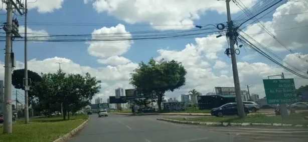 Prédio Comercial com 17 Quartos para alugar, 2000m² no Areal, Brasília