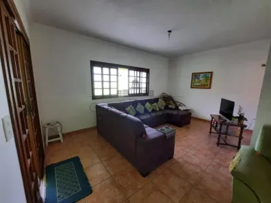 Sobrado com 3 Quartos à venda, 223m² no Jardim Uirá, São José dos Campos
