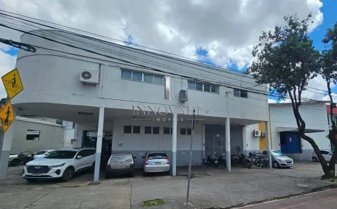 Galpão/Depósito/Armazém para alugar, 680m² no Nova Cachoeirinha, Belo Horizonte