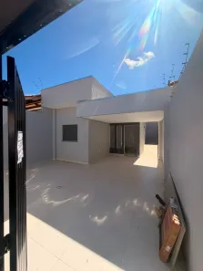 Casa com 3 Quartos à venda, 110m² no Novo Delfino, Montes Claros