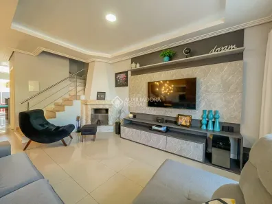 Casa com 3 Quartos à venda, 120m² no Hípica, Porto Alegre