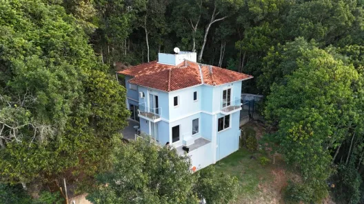 Casa de Condomínio com 4 Quartos à venda, 210m² no Caraguatá, Mairiporã
