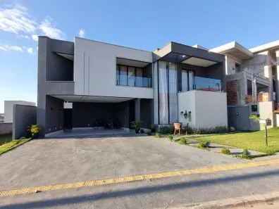 Casa de Condomínio com 5 Quartos à venda, 272m² no Jardins Barcelona, Senador Canedo