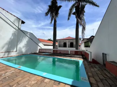 Sobrado com 5 Quartos à venda, 344m² no Vila Clarice, São Paulo