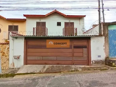 Sobrado com 2 Quartos à venda, 136m² no Vila Amélia, Poá