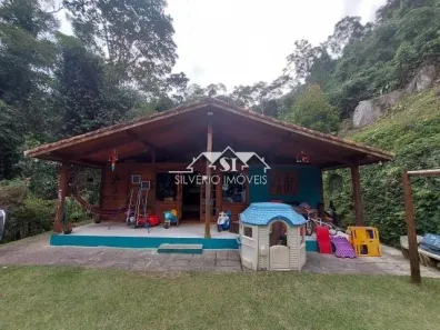 Casa de Condomínio com 3 Quartos à venda, 200m² no Cuiabá, Petrópolis