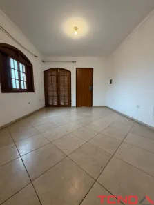 Sobrado com 3 Quartos para alugar, 250m² no Aparecidinha, Sorocaba