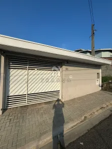Sobrado com 4 Quartos à venda, 200m² no Loteamento Villa Branca, Jacareí