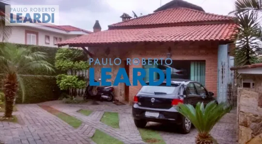 Casa de Condomínio com 4 Quartos à venda, 215m² no Arujázinho I, II e III, Arujá
