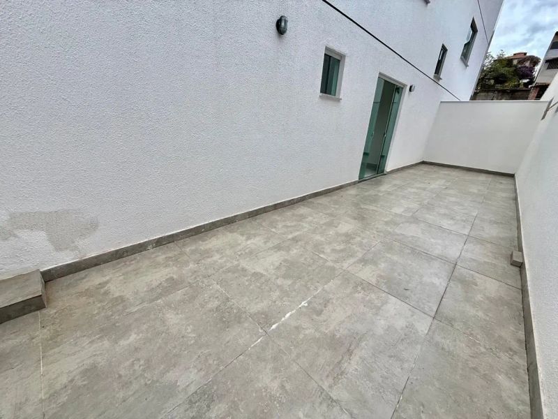 Apartamento com 3 quartos — Copacabana, Belo Horizonte