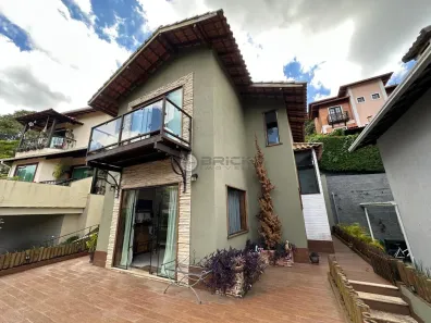 Casa de Condomínio com 3 Quartos à venda, 214m² no Vargem Grande, Teresópolis