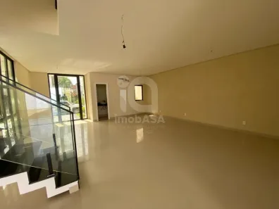 Casa de Condomínio com 3 Quartos à venda, 250m² no Tarumã, Manaus