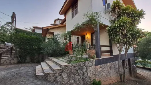 Casa de Condomínio com 4 Quartos à venda, 340m² no Badu, Niterói