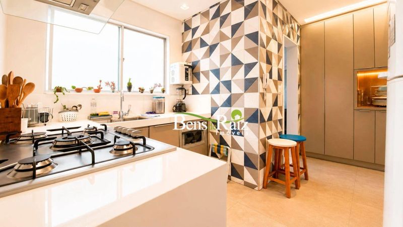 Apartamento com 3 quartos — Santo Antônio, Belo Horizonte