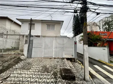 com 5 Quartos para alugar, 150m² no Campo Belo, São Paulo