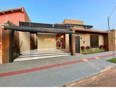Casa com 3 Quartos à venda, 216m² no São Francisco, Campo Grande