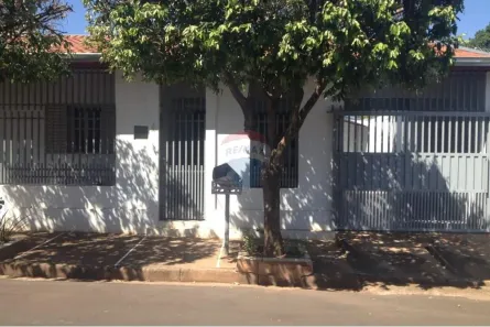 Casa com 4 Quartos à venda, 166m² no Guaraçaí, Guaraçaí