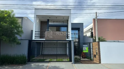 Sobrado com 3 Quartos à venda, 170m² no Jardim Itália, Botucatu