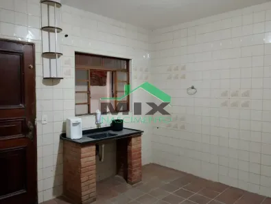 Casa com 1 Quarto para alugar, 40m² no Taboão, Diadema