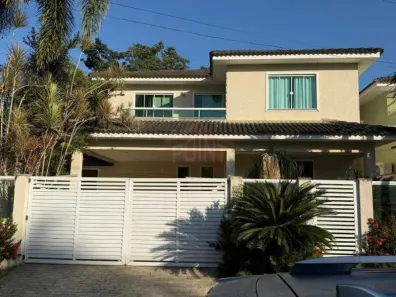 Casa de Condomínio com 3 Quartos à venda, 218m² no Maria Paula, Niterói