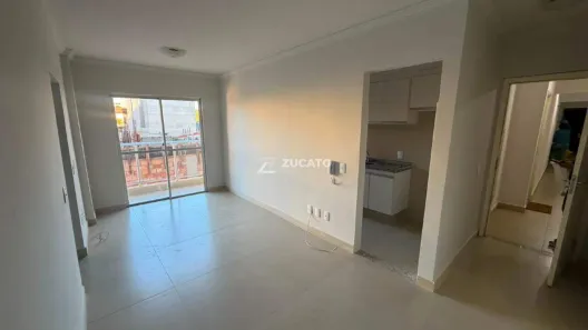 Apartamento com 3 Quartos para alugar, 100m² no São Benedito, Uberaba