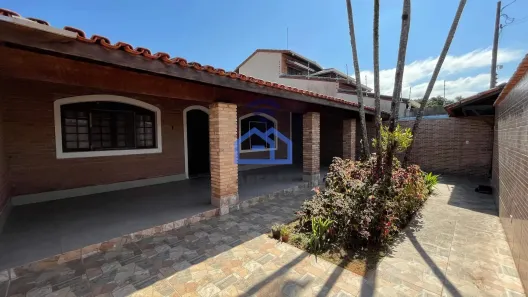 Casa com 2 Quartos para alugar, 130m² no Jardim Britânia, Caraguatatuba