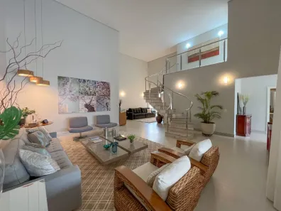 Casa com 4 Quartos à venda, 340m² no Jardim Karaíba, Uberlândia