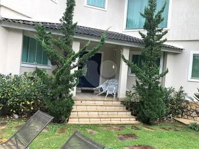 Casa com 3 Quartos à venda, 400m² no Caraguatá, Mairiporã