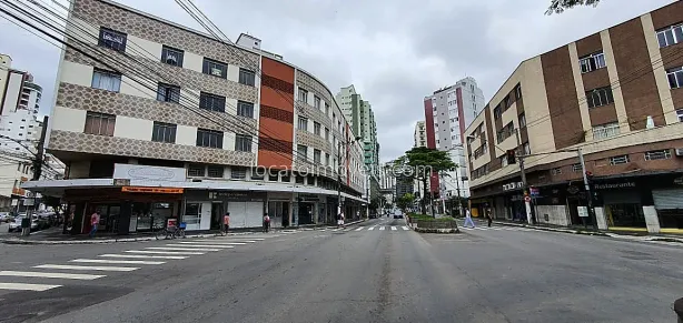 Apartamento com 3 Quartos à venda, 84m² no Centro, Juiz de Fora