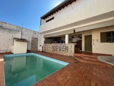 Casa com 3 Quartos à venda, 210m² no Jardim Ouro Verde, Bauru